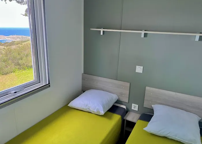 Chez Mina * Lumio (Corsica)